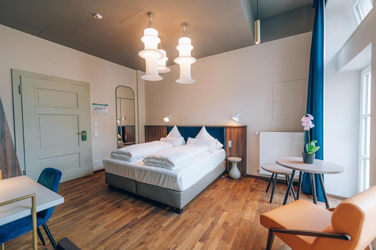 Hotel Amalia - Boutique Hotel 란츠후트 외부 사진