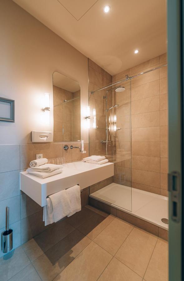 Hotel Amalia - Boutique Hotel 란츠후트 외부 사진