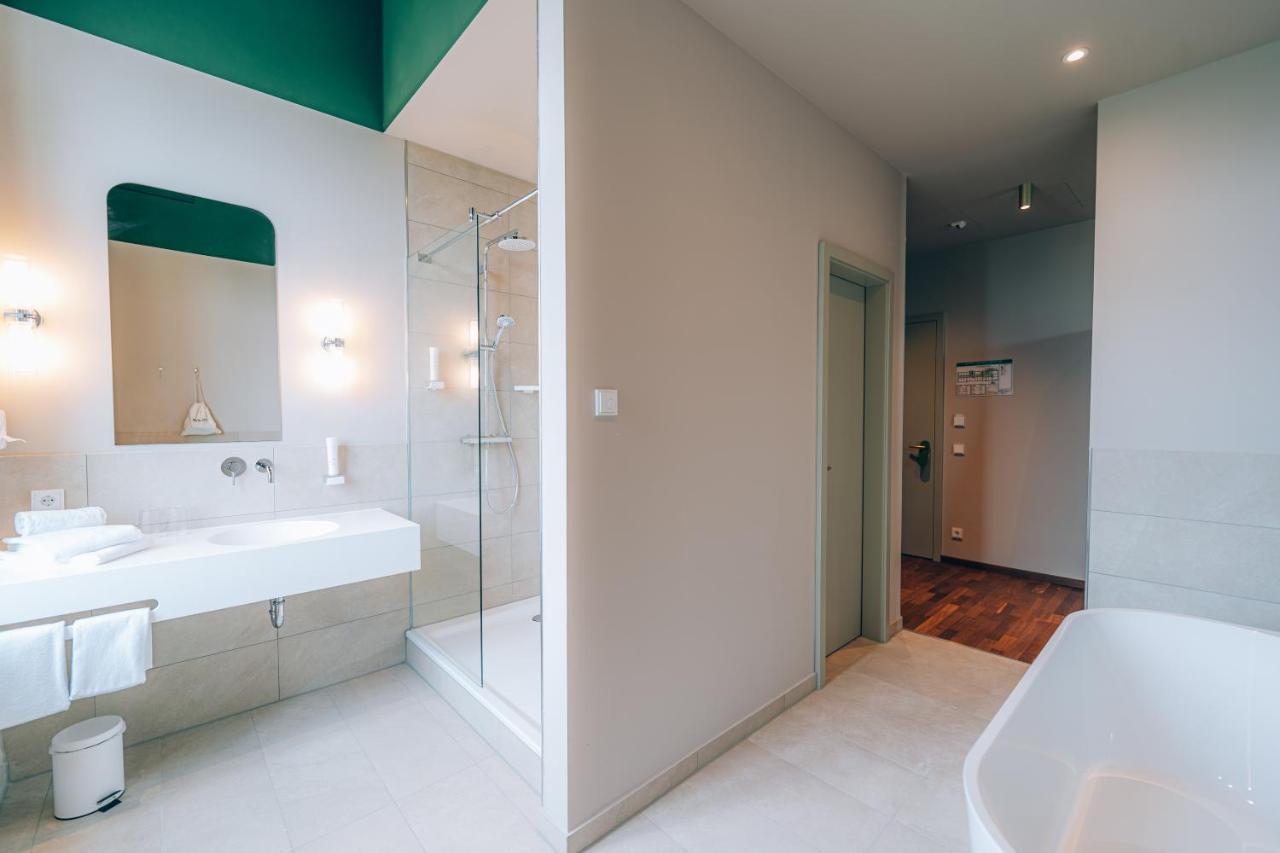 Hotel Amalia - Boutique Hotel 란츠후트 외부 사진