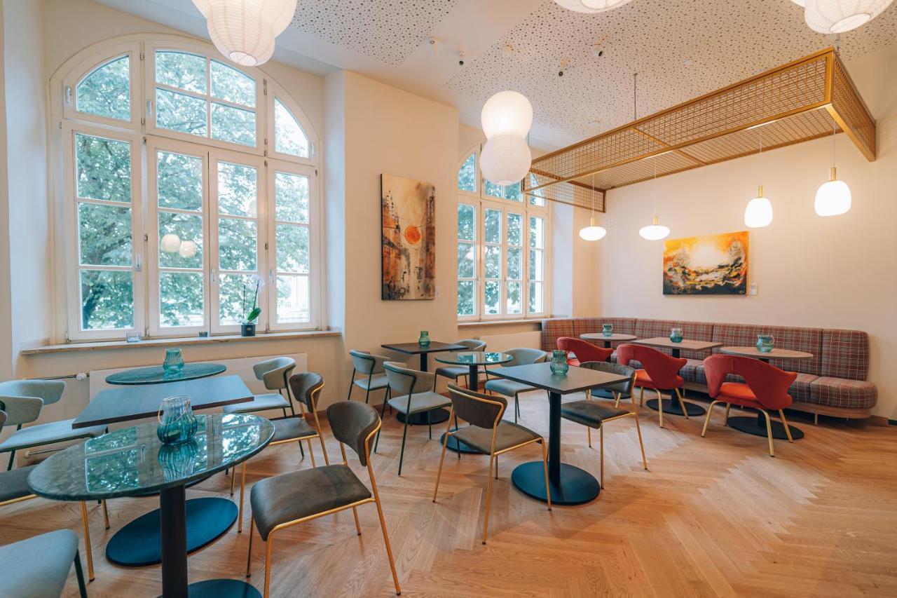 Hotel Amalia - Boutique Hotel 란츠후트 외부 사진